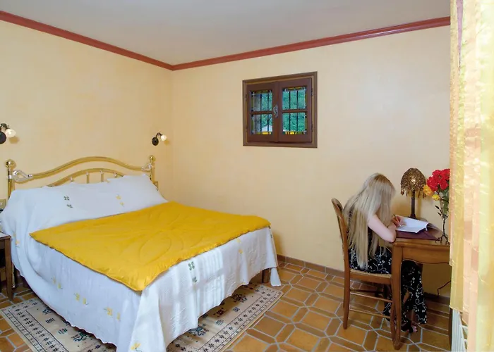 Les Loges Du Jardin D'aymeric Clara